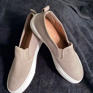 New Tonny Bahama size 7.5